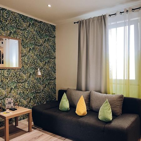 Neuwertiges Apartment Mit Kostenlose Privatparkplatz Auch Fuer Transporter Geeignet R1 Freiberg am Neckar Ngoại thất bức ảnh