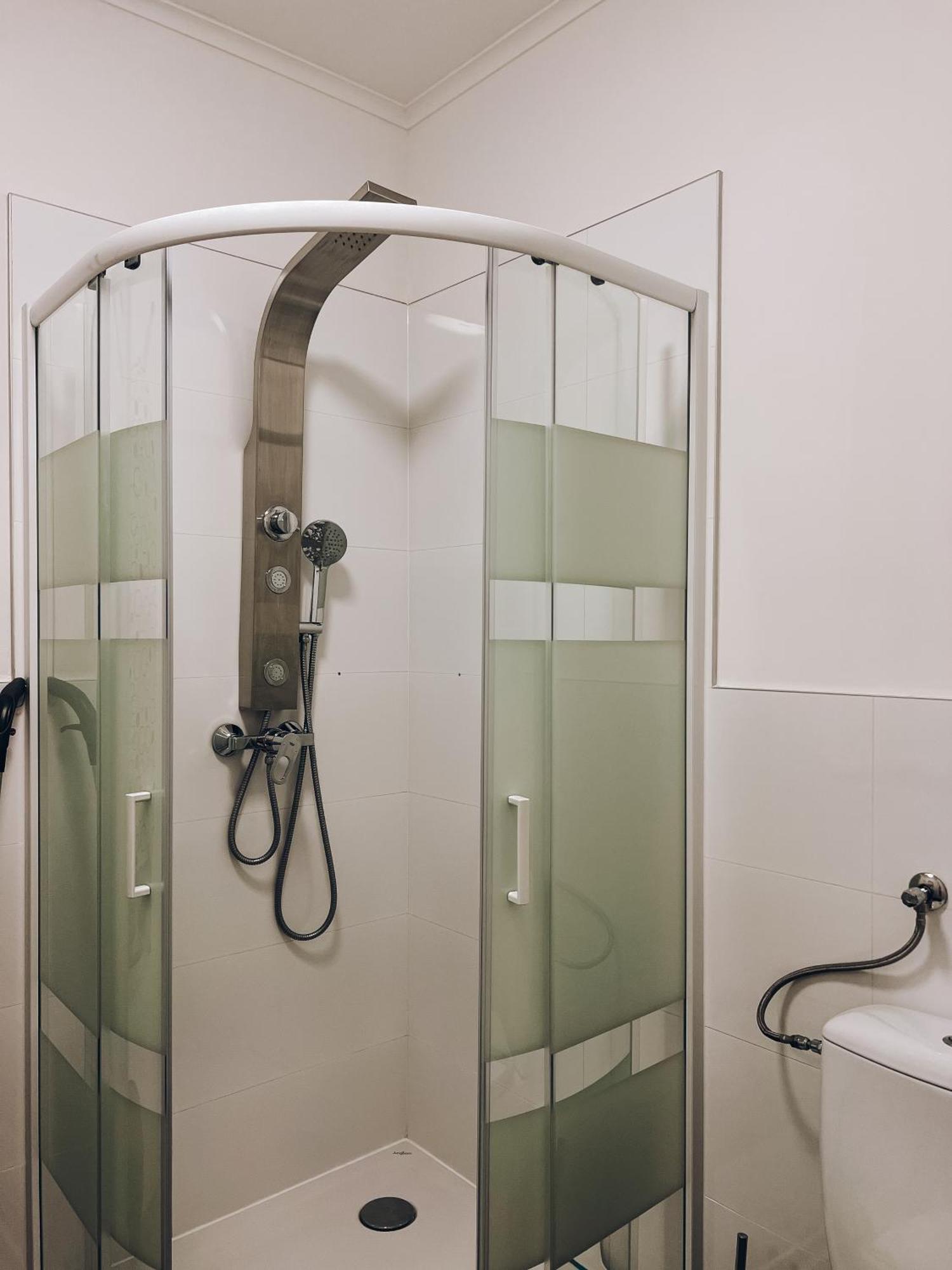 Neuwertiges Apartment Mit Kostenlose Privatparkplatz Auch Fuer Transporter Geeignet R1 Freiberg am Neckar Ngoại thất bức ảnh